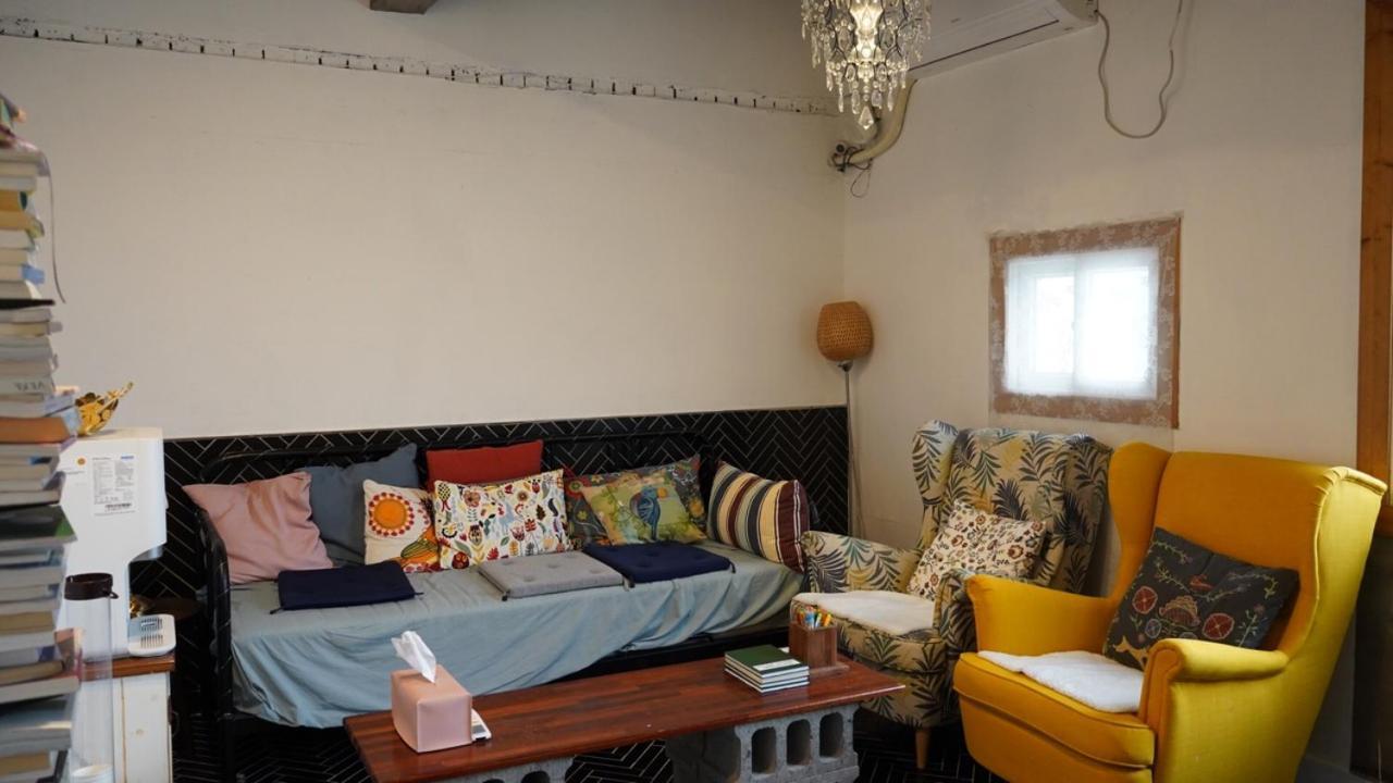 Hannahstay Women Only Guesthouse Чеджу Екстериор снимка