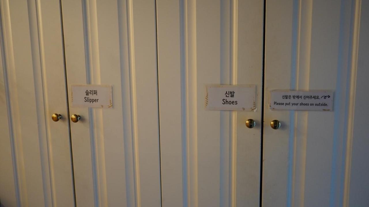 Hannahstay Women Only Guesthouse Чеджу Екстериор снимка