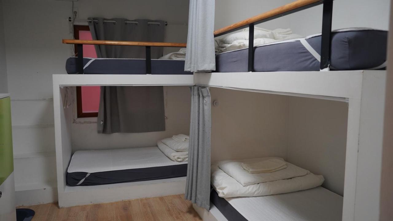 Hannahstay Women Only Guesthouse Чеджу Екстериор снимка