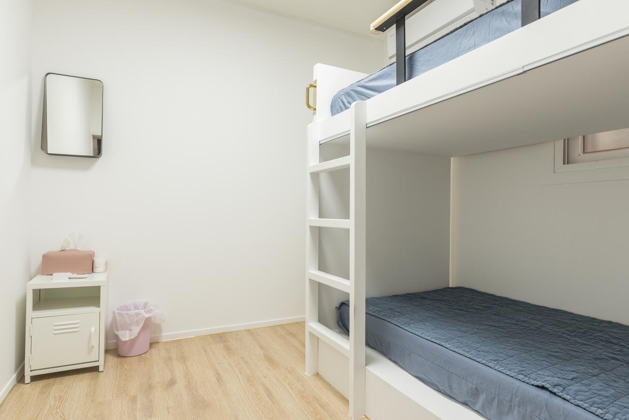 Hannahstay Women Only Guesthouse Чеджу Екстериор снимка